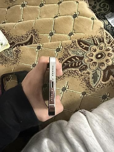 j1 2016: IPhone 14 Pro Max, Б/у, 256 ГБ, Серебристый, Зарядное устройство, Защитное стекло, Чехол, 83 % — 4