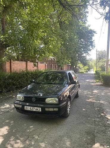 Продажа авто: Volkswagen Golf: 1994 г., 1.6 л, Механика, Бензин, Хэтчбэк — 1