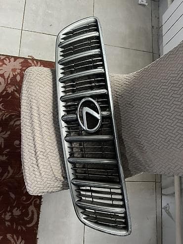 Автозапчасти: Решетка радиатора Lexus Оригинал — 1