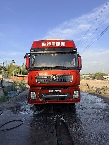 Тягач, Shacman, 2018 г., Тентованный