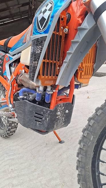 сокулук арал: Эндуро 300 куб. см, Бензин, Колдонулган — 4