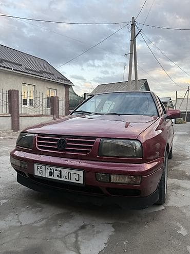 голф пасат: Volkswagen Vento: 1995 г., 1.8 л, Механика, Бензин — 1