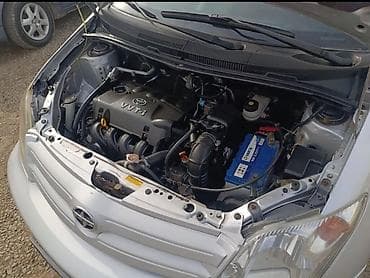 bid e5: Toyota ist: 2004 г., 1.5 л, Автомат, Бензин, Хэтчбэк — 9