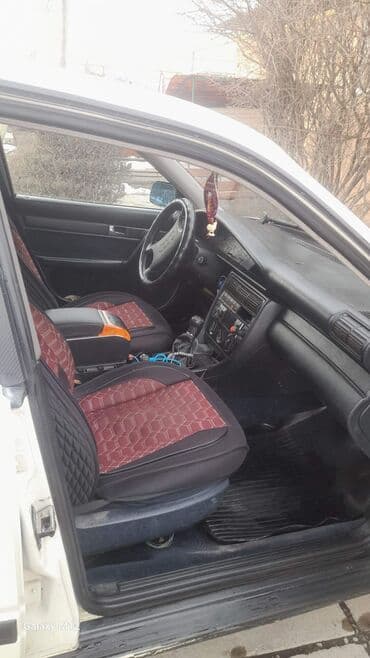 мотор одисей: Audi 100: 1992 г., Седан — 8