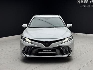 продаю тайота калдина: Toyota Camry: 2020 г., Автомат, Седан — 6