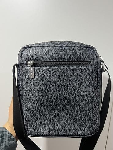 куплю барсетку: Барсетка, Michael Kors, Материал: Комбинированный материал, Регулируемый ремень, Новый — 1