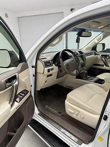 Lexus: Lexus GX: 2017 г., 4.6 л, Автомат, Бензин, Внедорожник — 6