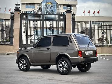 нива бу цена: ВАЗ (ЛАДА) 4x4 Нива: 2022 г., 1.7 л, Механика, Бензин, Купе — 9