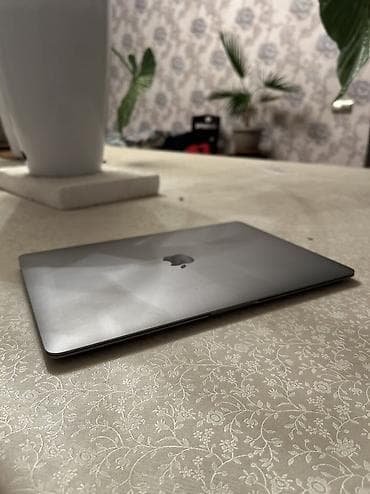 rx 7700 xt: MacBook Air 13.3" (M1, 2020) — цвет Space Gray. Характеристики: - Чип — 2