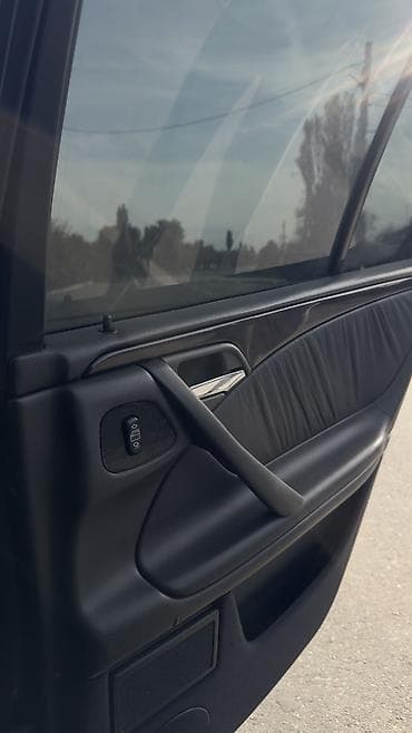 мотор сатылат: Mercedes-Benz E-Class: 2000 г., 5 л, Автомат, Бензин — 8