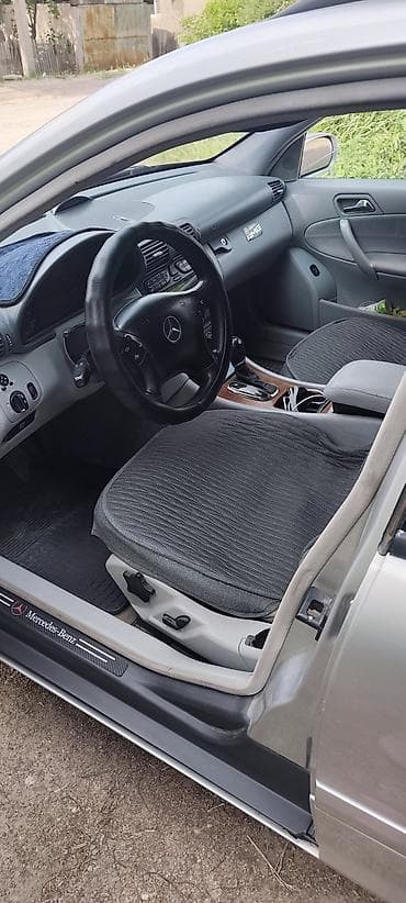 Транспорт: Mercedes-Benz C-Class: 2002 г., 1.8 л, Автомат, Бензин, Универсал — 7