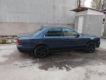 продаю токмок: Mazda Capella: 1995 г., Механика — 2