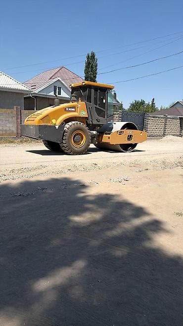 смета 2026: 🚜 Аренда катка 16 тонн, 2026 г. ✅ Опытный оператор ✅ Надёжная техника — 5