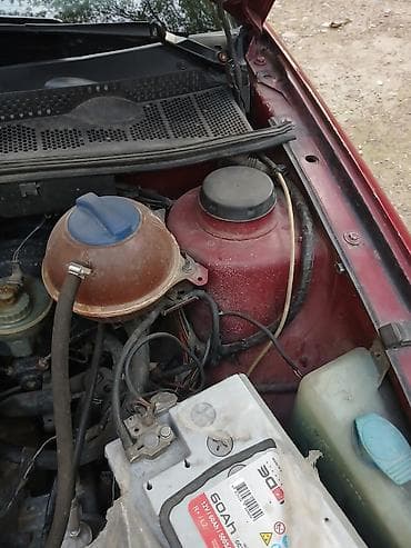 Volkswagen Golf III, 5‑дверный хэтчбек, красный цвет. Основные — 8