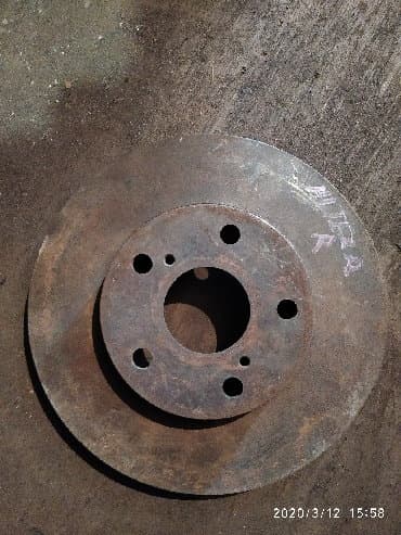 перфорированные тормозные диски: Toyota Alteza Передние тормозные диски Автозапчасти из Японии. ул — 1