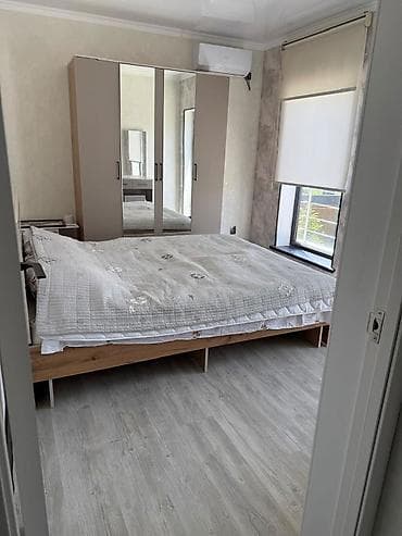 Дома: 150 м², 4 комнаты — 4