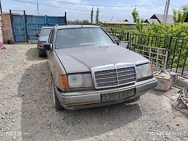 Запчасти на Mercedes-Benz W124. В наличии кузовные детали, двигателя