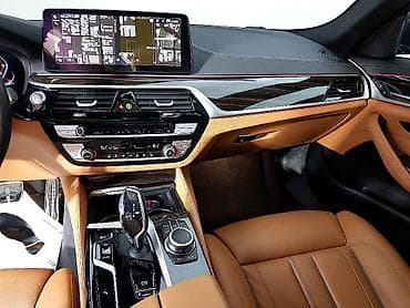 крыло на бмв: BMW 520: 2022 г., Бензин, Седан — 6