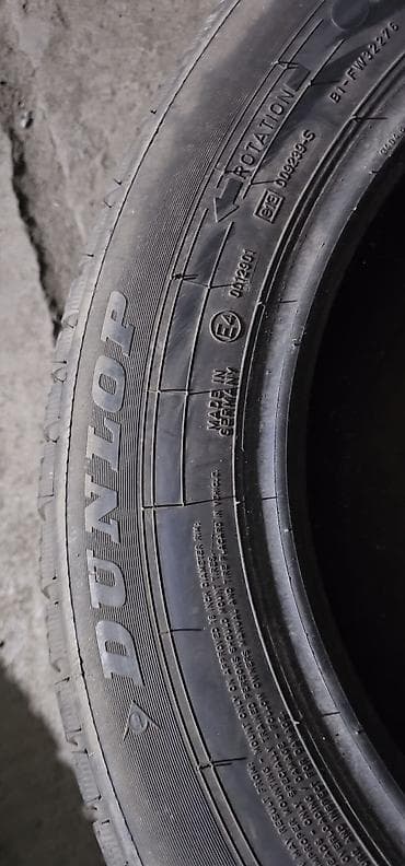 camry 2010: Шины 215 / 65 / R 16, Всесезонная, Б/у, 1 шт, Легкий коммерческий транспорт (C/LT), Германия, Dunlop — 3