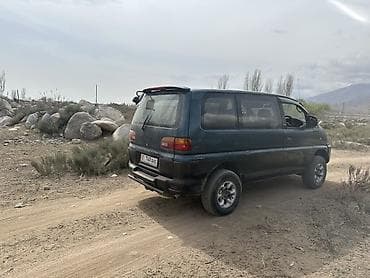 Mitsubishi Delica: 1996 г., 2.4 л, Автомат, Бензин, Минивэн — 2