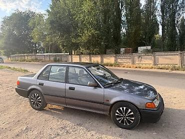 civic: Honda Civic: 1988 г., 1.6 л, Механика, Бензин, Седан — 4