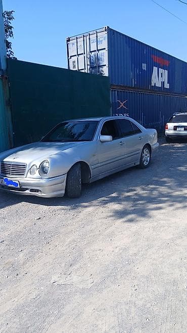 Продажа авто: Mercedes-Benz E-Class: 1996 г., 3.2 л, Автомат, Газ, Седан — 2