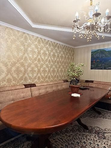 Стол для зала, Б/у, Не раскладной, Овальная