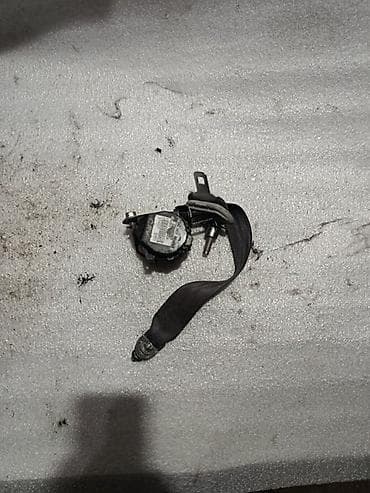 заглушка ремня: Левый передний ремень безопасности в сборе для Honda CR-V — 1