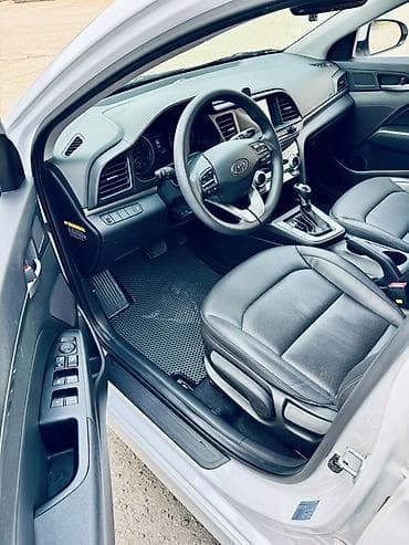 mitsubishi outlander 2020 2.4: Hyundai Avante: 2019 г., 1.6 л, Автомат, Газ, Седан — 4