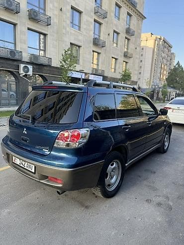 Продажа авто: Mitsubishi Outlander: 2003 г., 2 л, Механика, Бензин, Кроссовер — 5