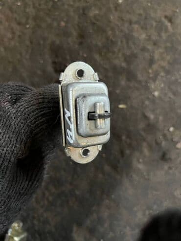 купить крестовину для кресла: Nissan ограничитель двери, Ниссан дверной ограничитель. Ограничитель — 1