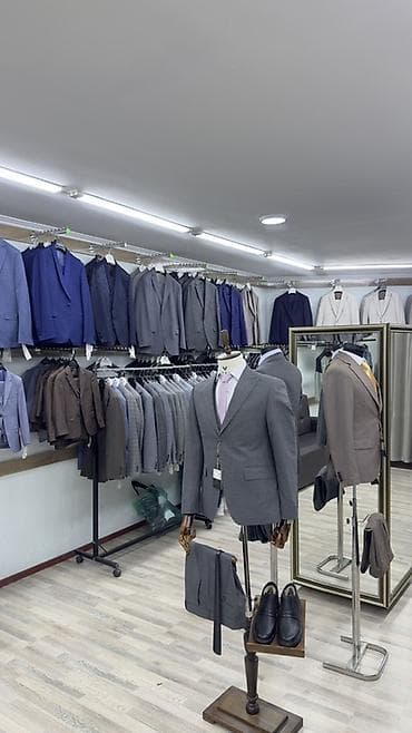Мужские костюмы классического и современного кроя - Ассортимент