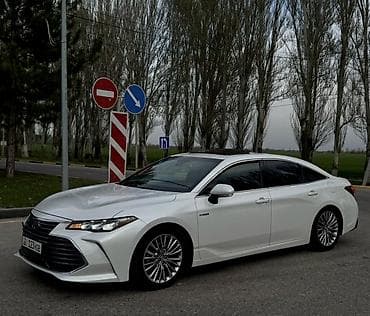 Toyota Avalon: 2018 г., Гибрид, Седан at lalafo.kg Toyota Avalon: 2018 г., Гибрид, Седан