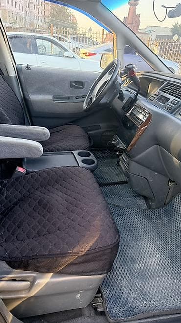 Продажа авто: Honda Shuttle: 1996 г., 2.2 л, Автомат, Газ, Минивэн — 7