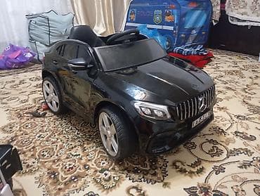 Детский мир: Детский электромобиль Mercedes‑стиля (номер FT‑988), черный — 2