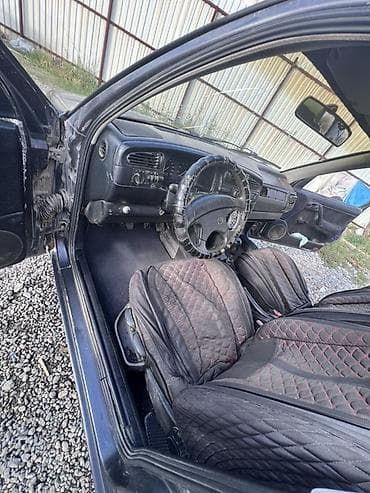 i vtec: Volkswagen Vento: 1992 г., 1.8 л, Механика, Бензин, Седан — 9
