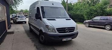 sprinter 4 4: Легкий грузовик, Mercedes-Benz — 2