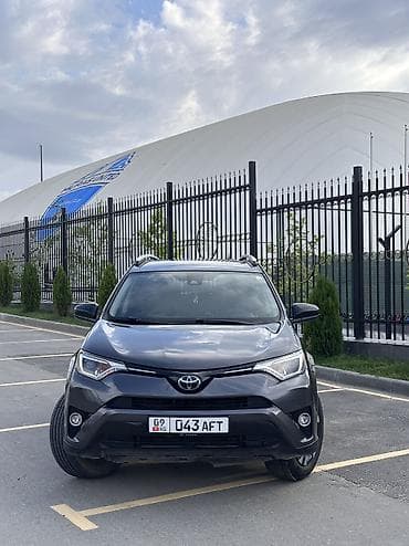 avalon 2017: Toyota RAV4: 2018 г., Автомат, Бензин, Кроссовер — 2