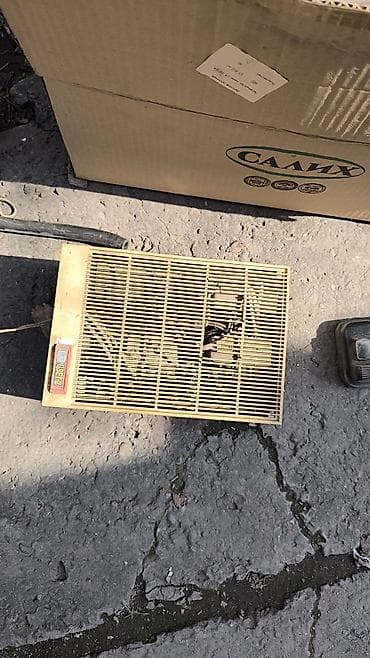 чемоданы для инструмента: Набор радиодеталей и комплектующих из СССР Состав: - Коробка с — 2