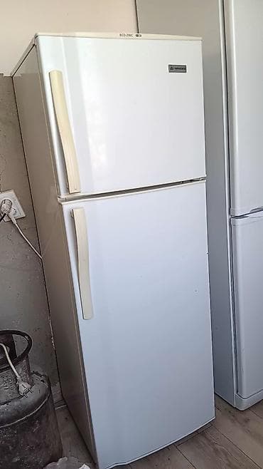 spark 2: Холодильник Avangard, Б/у, Двухкамерный, De frost (капельный), 150 * — 2