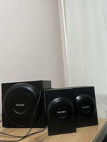 hyperx cloud core: Акустическая система Microlab 2.1 - Комплектация: сабвуфер и две — 1