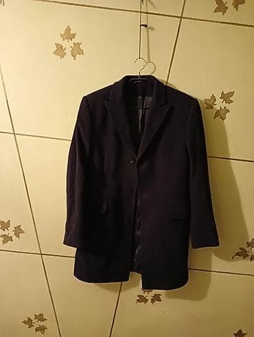 Плащи: Классическое мужское пальто полуприталенного кроя. - Цвет — 1