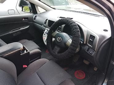 авто кытай: Toyota WISH: 2003 г., Автомат, Минивэн — 4