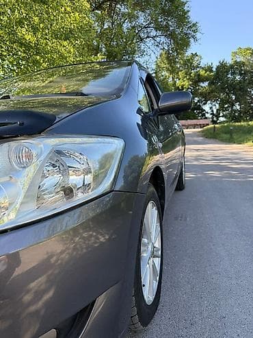 auris: Toyota Auris: 2008 г., 1.8 л, Автомат, Бензин, Хэтчбэк — 5