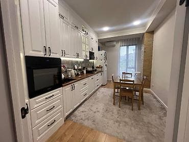 3 комнаты, 100 м², Элитка, 2 этаж, Евроремонт at lalafo.kg 3 комнаты, 100 м², Элитка, 2 этаж, Евроремонт
