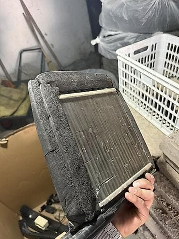 радиатор на печку: Радиатор отопителя (печки) для автомобиля Описание: - Компактный — 2