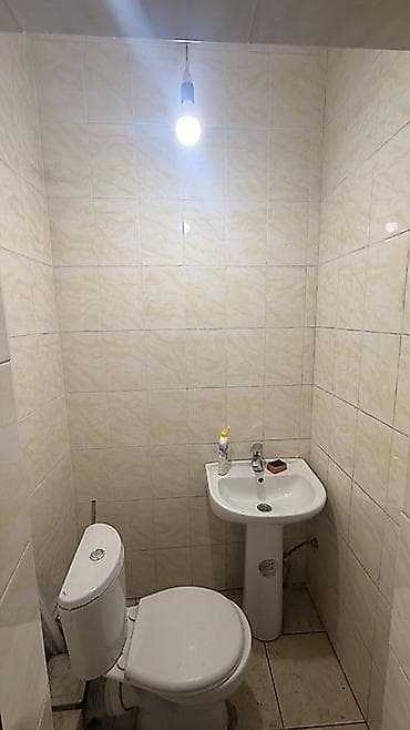 сдаю место цум: Пр. Чуй Сдается подвальное помещение Площадь: 65м2 Удобная локация — 1