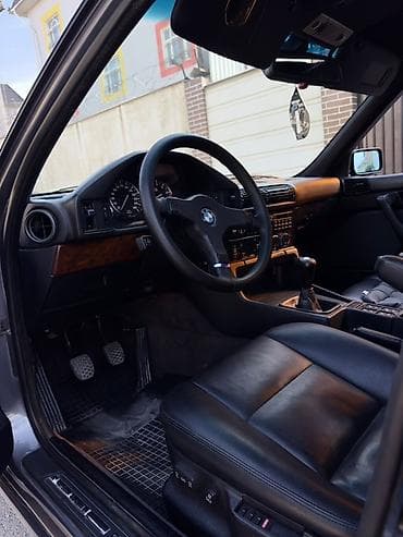 блок на бмв: BMW 5 series: 1991 г., 3.5 л, Механика, Бензин, Седан — 5