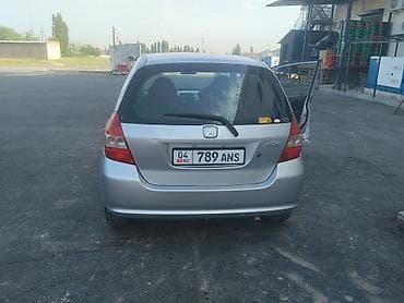 fit rs: Honda Fit: 2001 г., 1.3 л, Вариатор, Бензин, Хэтчбэк — 4