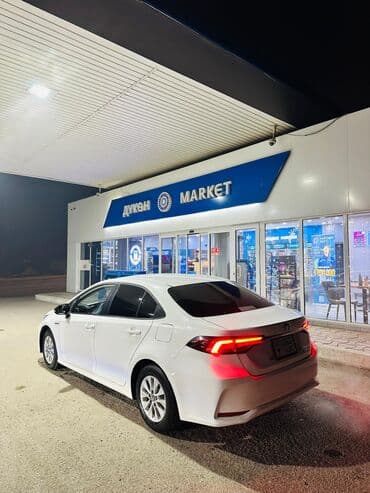 таёта виш: Toyota Corolla: 2019 г., 1.8 л, Вариатор, Гибрид, Седан — 7